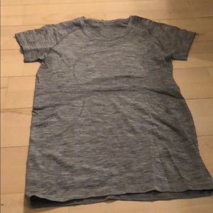 Lululemon Grey short Sleeve tank